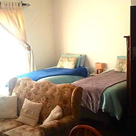 Rheola'S Guest Cottage Harrismith Ngoại thất bức ảnh